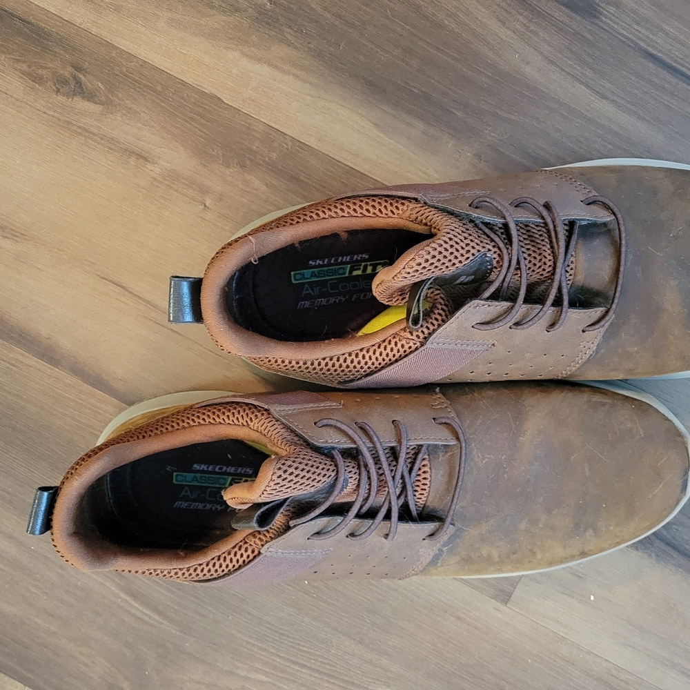 Men's shoes